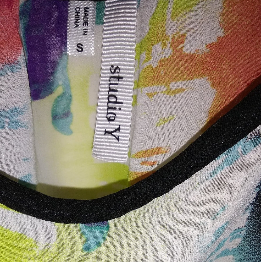 Tank top - Picture 2 of 3